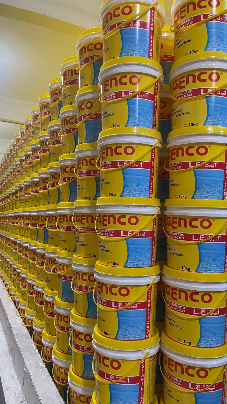 Cloro Genco 3 em 1 10kg em Promoção